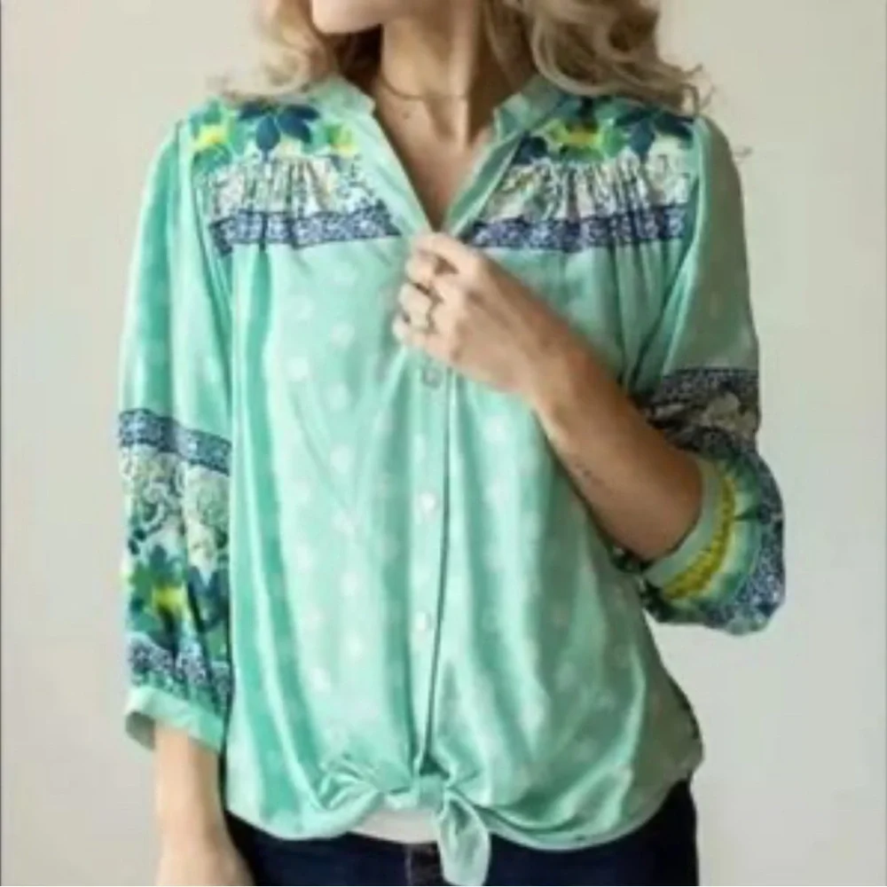 Fig and Flower Teal Floral Button-Up Blouse